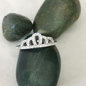Nwt Crown Tiara CZ sterling silver ring stacking ring size 8